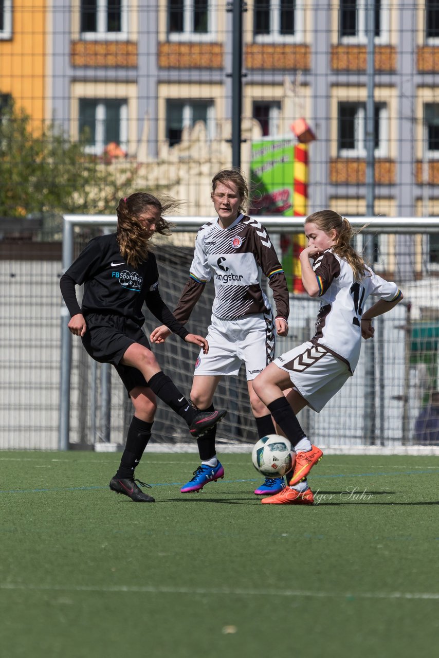 Bild 101 - B-Juniorinnen St.Pauli - C-Juniorinnen SV Steinhorst : Ergebnis: 1:2